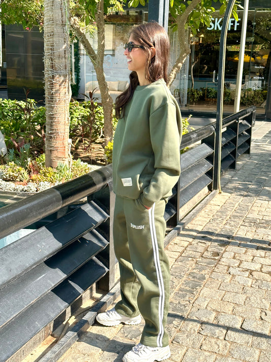 STRIPE SWEATPANTS IN OLIVE